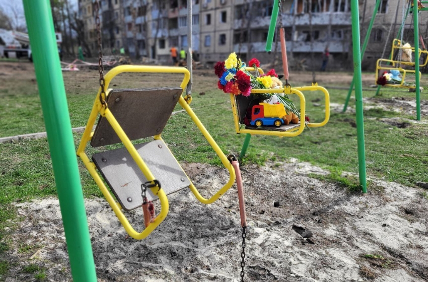 Strike on Kryvyi Rih: 33 people remain in hospitals, 18 of them in critical condition